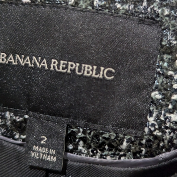 Banana Republic Tweed Blazer 2 - Picture 3 of 4
